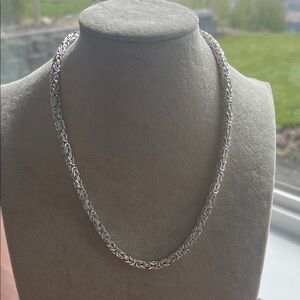 Elegant Sterling Silver Byzantine necklace.